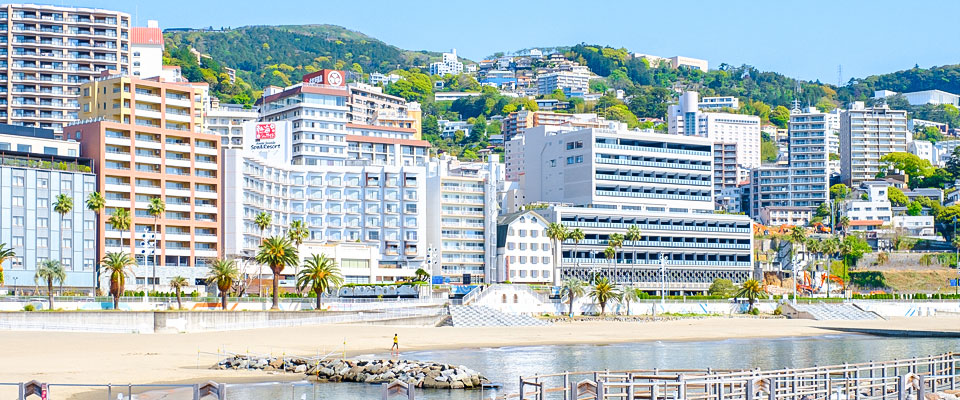 熱海のサンビーチ