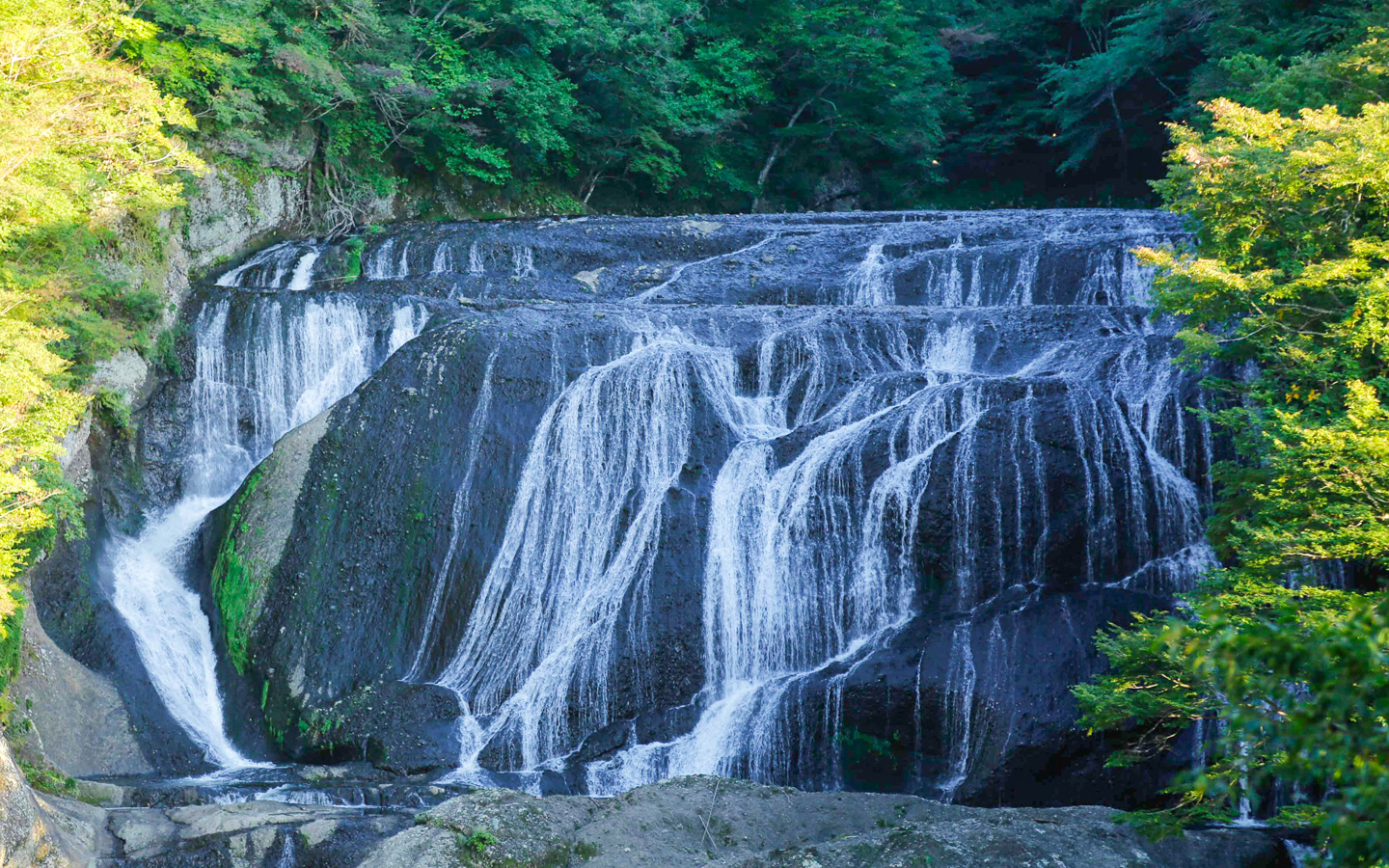 袋田温泉