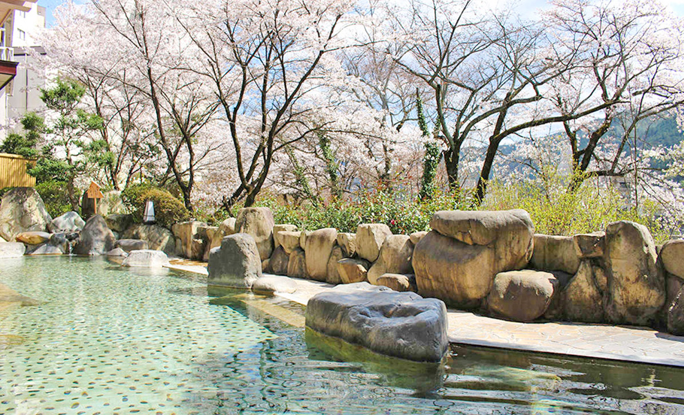 望川館の露天風呂