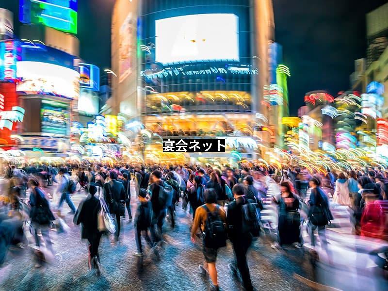 すすきのの繁華街