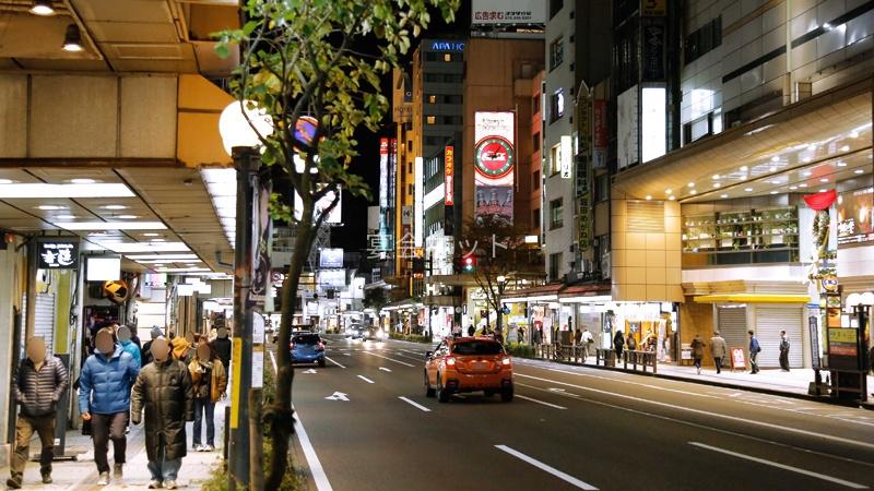 金沢片町の夜の様子