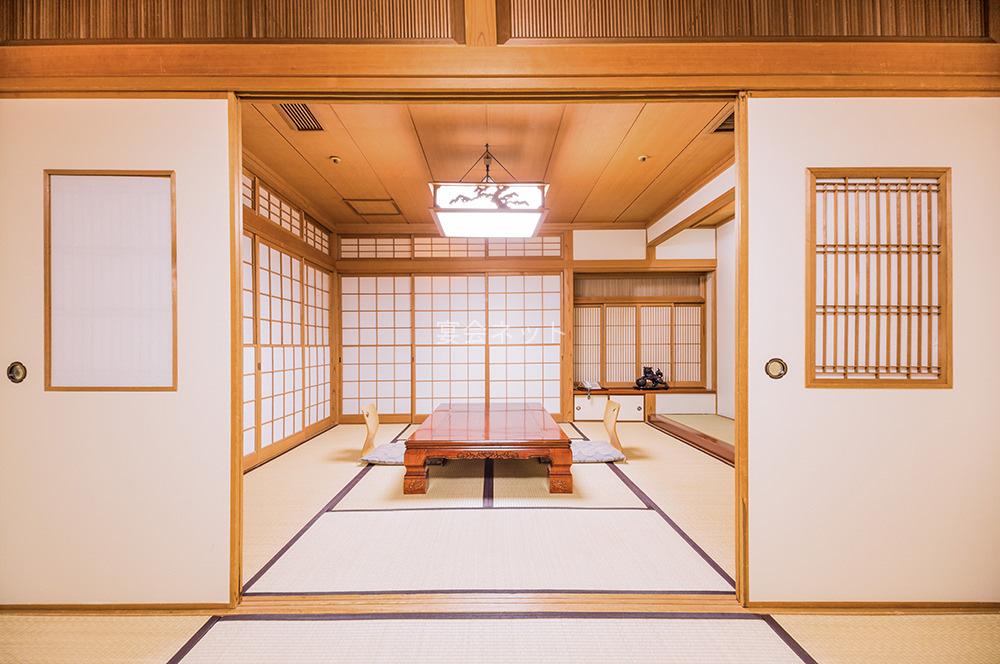 宴会場の部屋