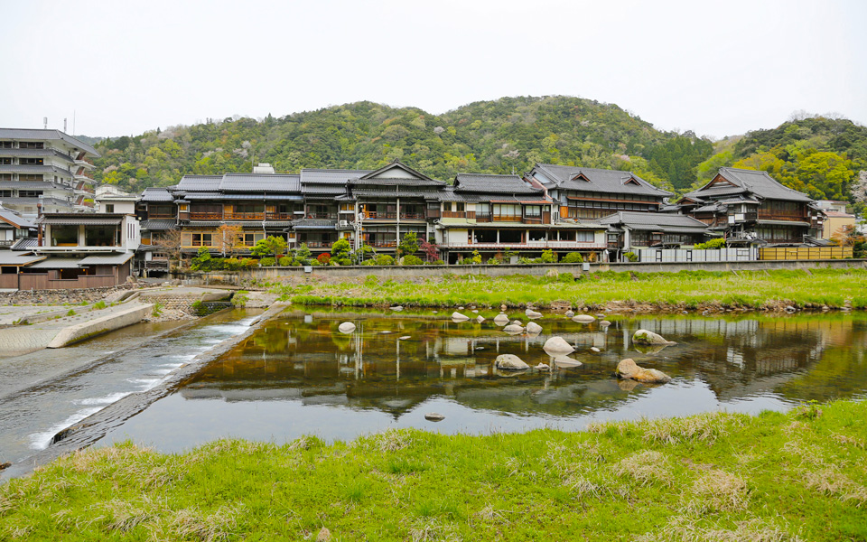 三朝温泉
