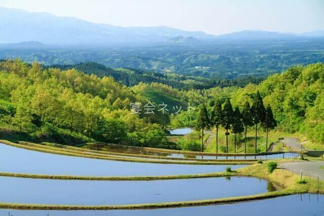 産山温泉