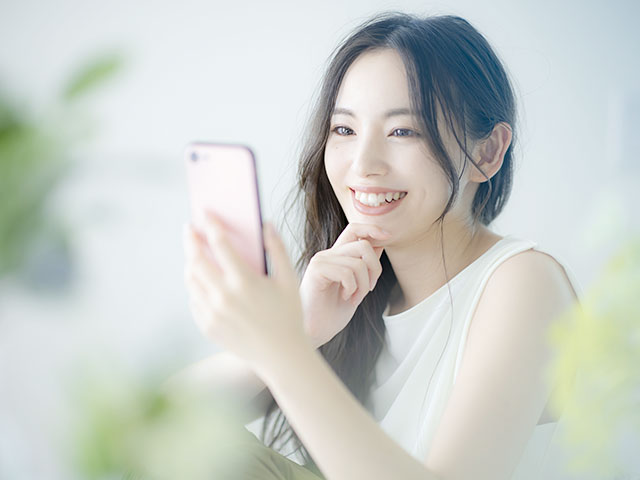 問い合わせはスマートフォンからお気軽に