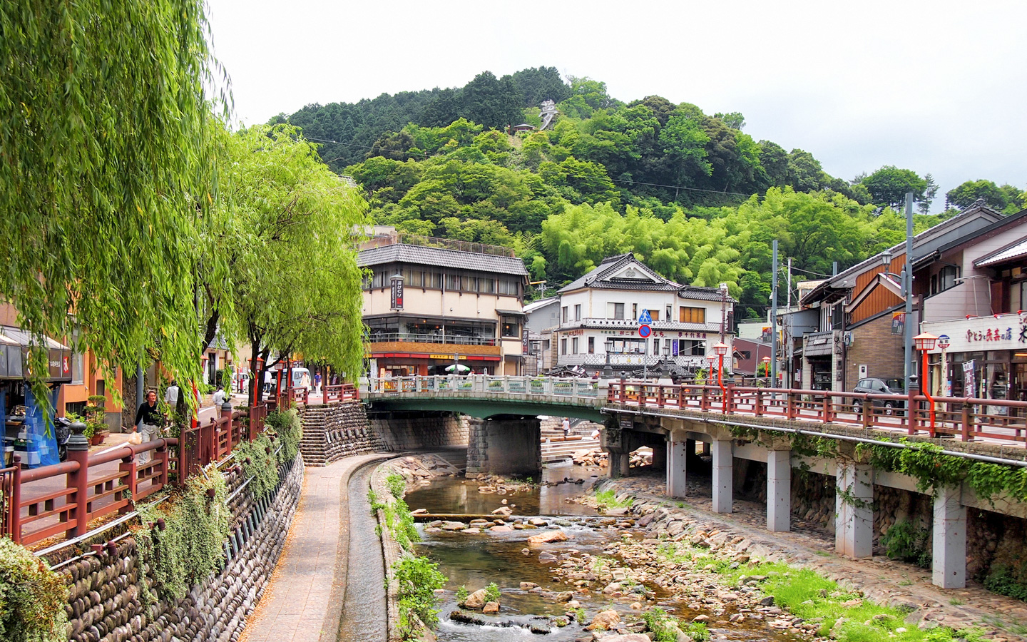 湯村温泉(山梨県)