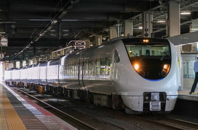 金沢繁華街 サンダーバード