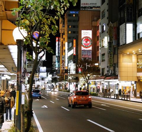 金沢片町の夜の様子