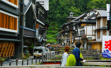 銀山温泉