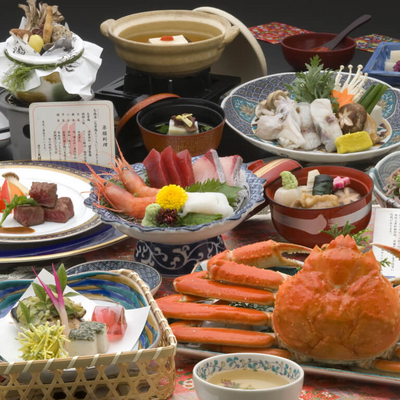 会席料理　カニ　ゆのくに天祥