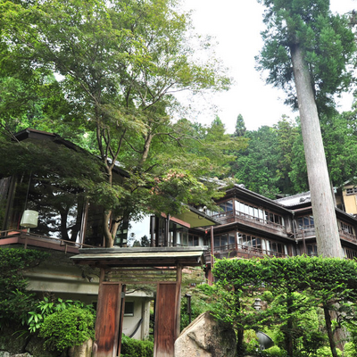 外観 - 湯之島館