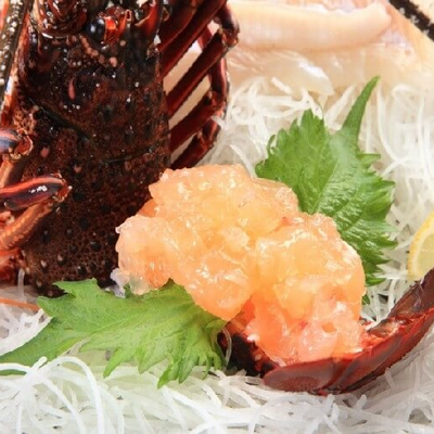 丸ごと伊勢海老 - ホテル魚半日吉苑
