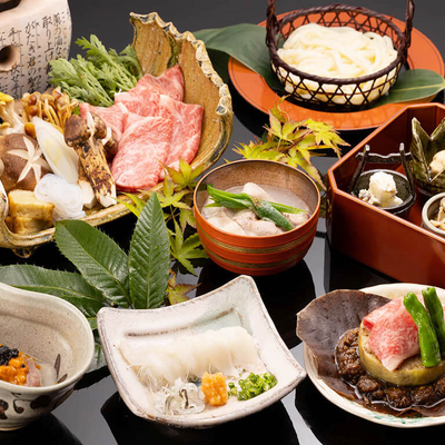 きのこ＆飛騨牛の限定会席 - 水明館