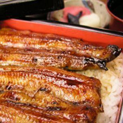 うな重 - さざなみ館