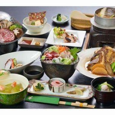 料理 - 道後グランドホテル