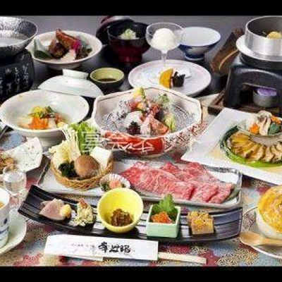 料理  - 優香苑