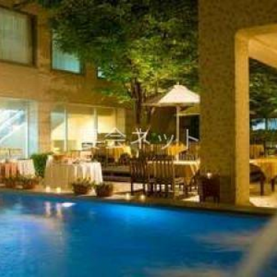 中庭プール - 高松国際ホテル