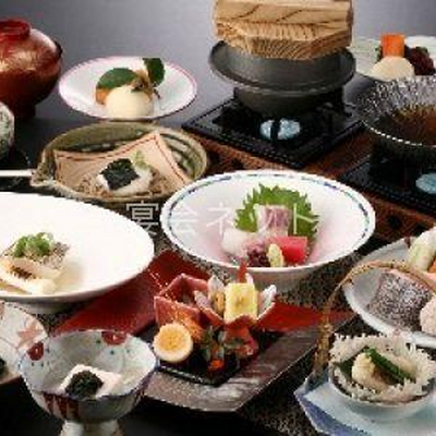 料理 - 六峰舘