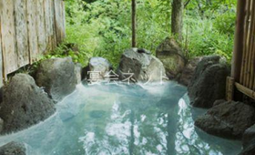 貸切露天風呂（内湯付）「きりの湯」 - お宿　野蒜山荘