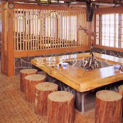 囲炉裏 - 酸ヶ湯温泉旅館