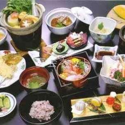 料理 - ラポーゼかわだ