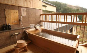 「名月の間」部屋付露天風呂 - 川浦温泉 山県館