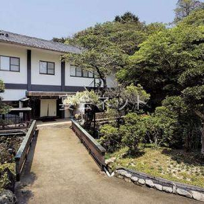 旅館正面 - うぐいす谷温泉　竹の葉