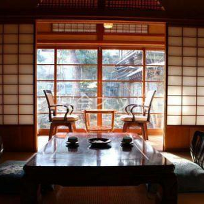 客室 - 歴史の宿金具屋