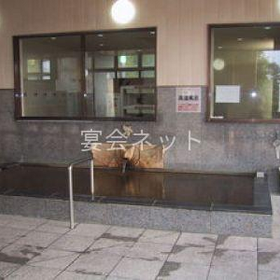 Shop 2102 2