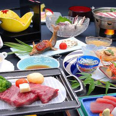 料理 - 亀山亭ホテル