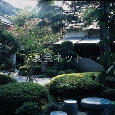 玄関 - 玉庭