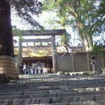 神社 - なか寅
