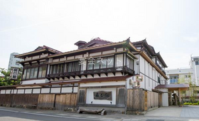 辰巳館本館