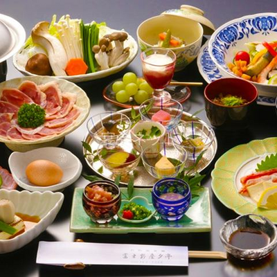 夕食の一例 - 富士野屋夕亭