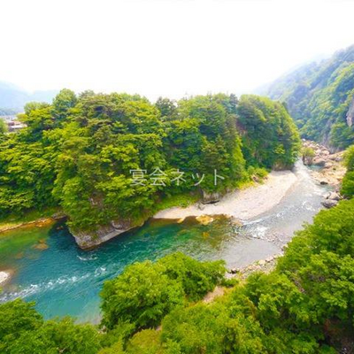 川 - ホテルニューおおるり