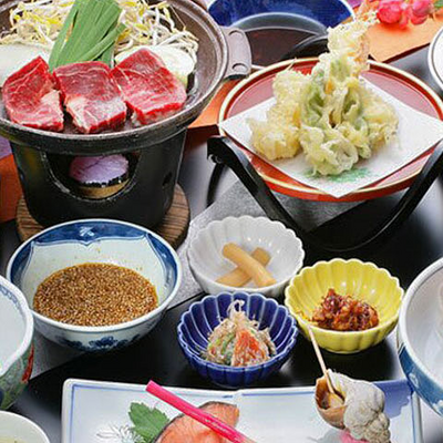 料理 - 国際観光旅館　丸小ホテル