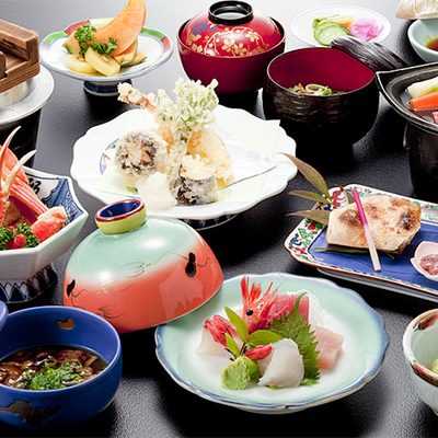 料理 - かたやま緑華苑