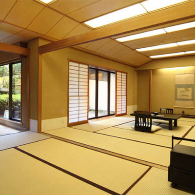 ホテル談露館 部屋2