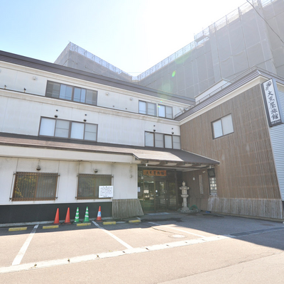 外観 正面より