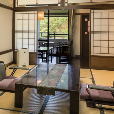 客室 - 浪漫館