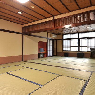 宴会場 - お祝いの宿